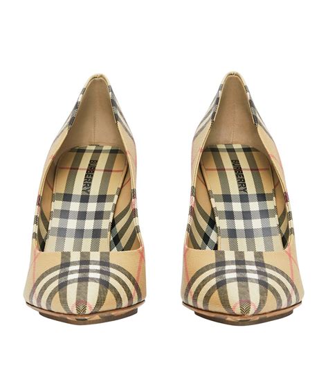 burberry vintage check pumps